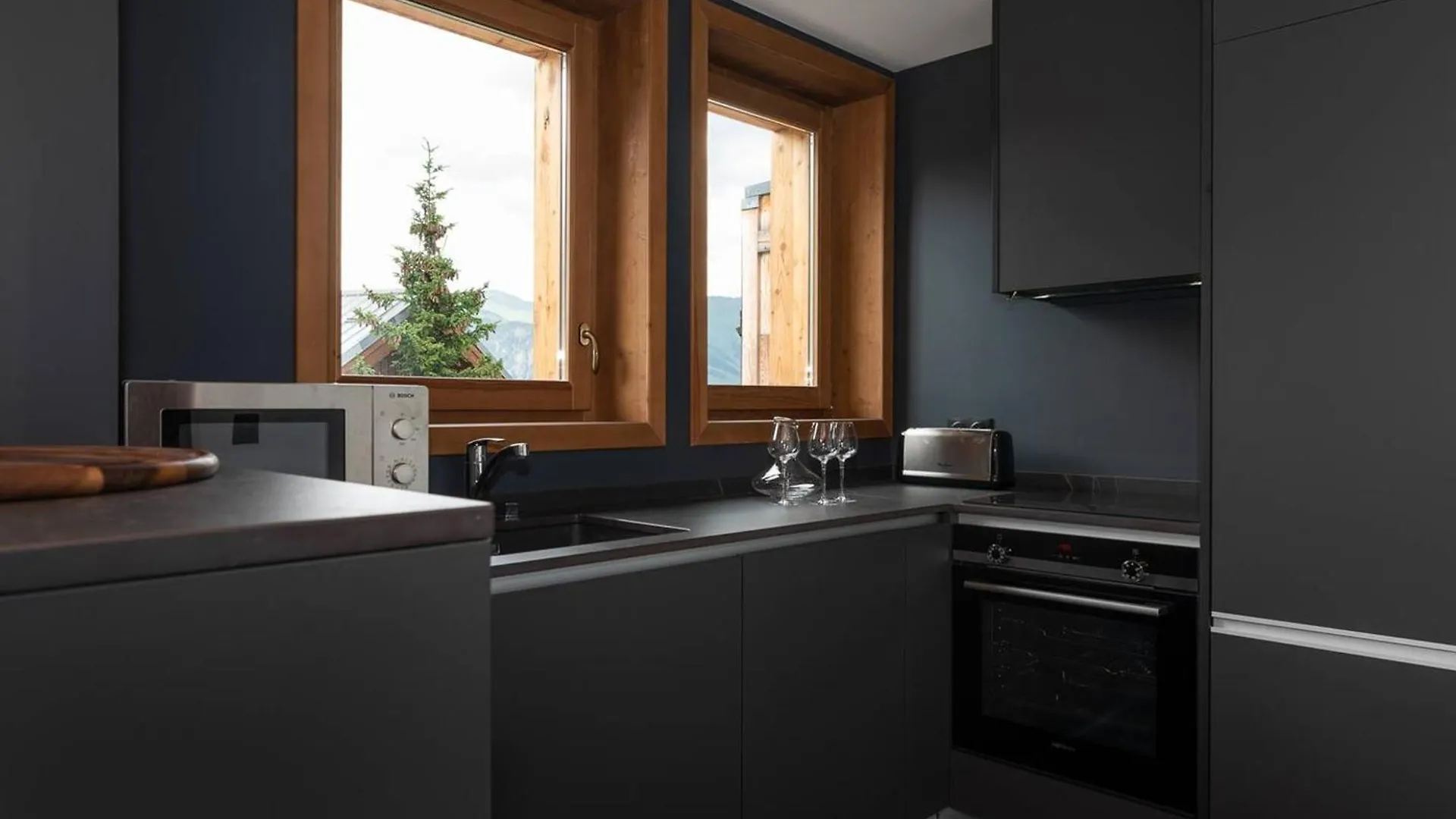 Duplex Plein Sud A Courchevel Village - 4 Pers - Pieds Des Pistes, Balcons, Parking, Casier A Skis - Fr-1-631-73 Apartment